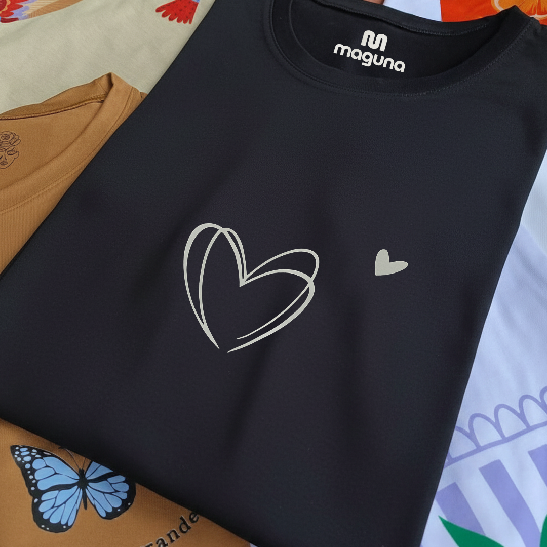 Camiseta Estampada de Mujer Diseño Corazón