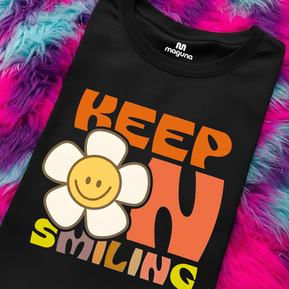 Camiseta Estampada para Mujer Diseño Keep on Smiling