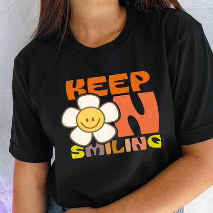 Camiseta Estampada para Mujer Diseño Keep on Smiling