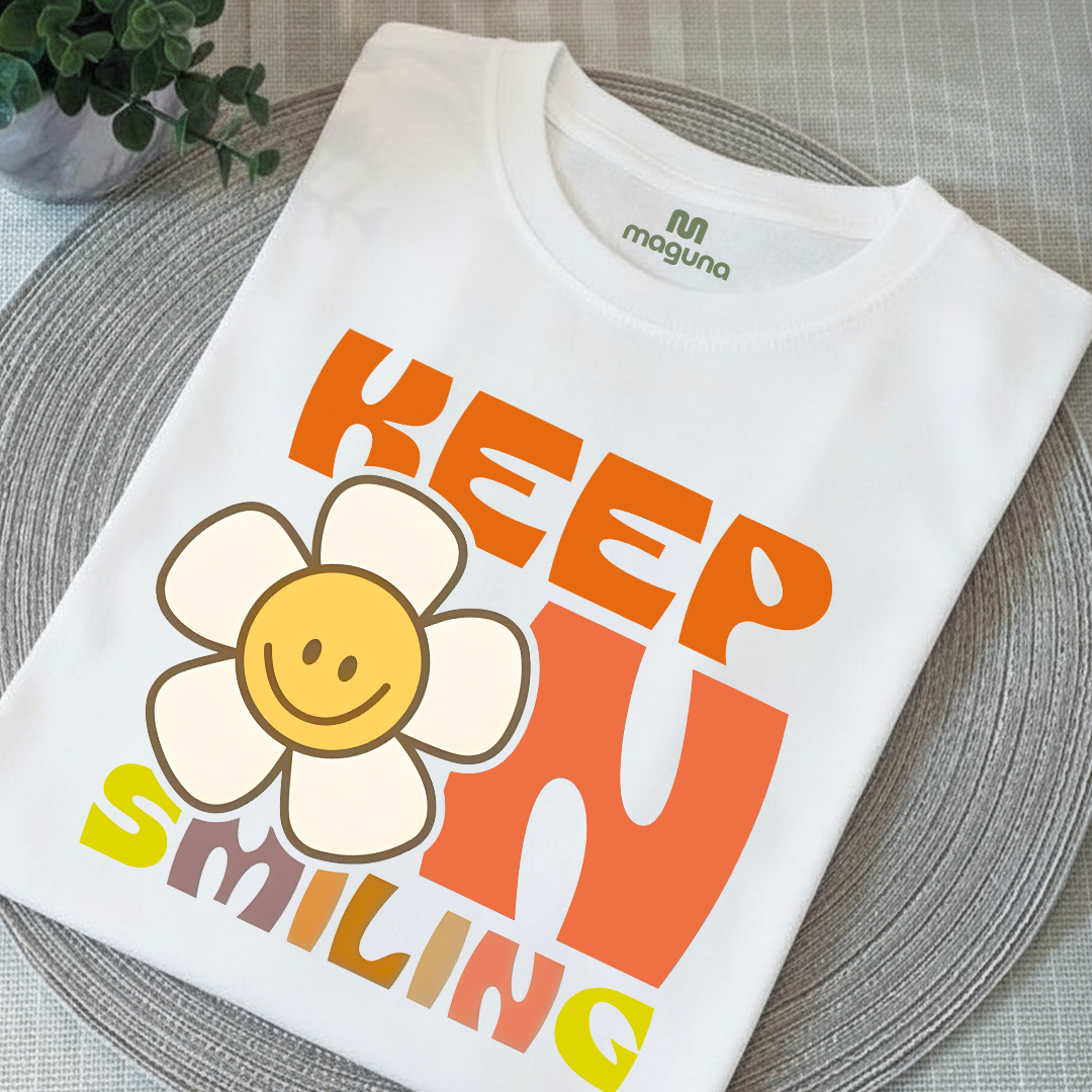 Camiseta Estampada para Mujer Diseño Keep on Smiling